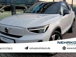 Weiß Gebraucht 2022 Volvo XC40 Core SUV | 28.900 € (Guter Preis)