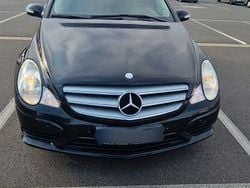 Schwarz Gebraucht 2006 Mercedes R500 Van / Kleinbus | 6.500 € (Superpreis)