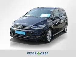 Deep black perleffekt Gebraucht 2024 VW Touran Highline Van / Kleinbus | 36.880 € (Fairer Preis)