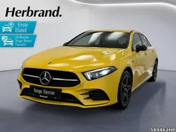Gelb Gebraucht 2020 Mercedes A250 AMG Limousine | 26.980 € (Fairer Preis)