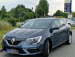 Grau Gebraucht 2018 Renault Mégane IV Limousine | 12.000 € (Guter Preis)