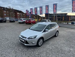 Silber Gebraucht 2013 Ford Focus Titanium Limousine | 7.490 € (Etwas zu teuer)