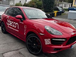 Rot Gebraucht 2012 Porsche Cayenne GTS SUV | 25.900 €