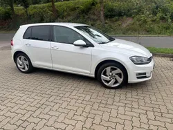 Weiß Gebraucht 2013 VW Golf VII Highline Limousine | 9.150 € (Fairer Preis)