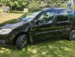 Schwarz Gebraucht 2009 Skoda Roomster Kombi | 3.600 €
