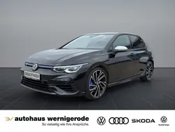 Deep black perleffekt Gebraucht 2021 VW Golf VIII R Limousine | 38.940 € (Etwas zu teuer)