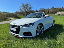 Weiß Gebraucht 2015 Audi TT Roadster Comfort Cabrio | 27.900 € (Fairer Preis)