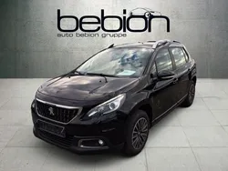 Lackierung schwarz perla nera/ Gebraucht 2024 Peugeot 308 Allure Limousine | 29.990 € (Etwas zu teuer)