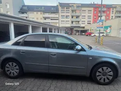 Grau Gebraucht 2006 Audi A4 Limousine | 3.450 € (Superpreis)