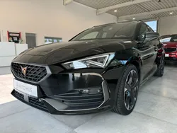 Mitternachtsschwarz Gebraucht 2023 Cupra Leon Kombi | 29.990 € (Fairer Preis)