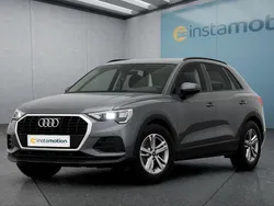 Grau Gebraucht 2024 Audi Q3 SUV | 33.749 € (Superpreis)