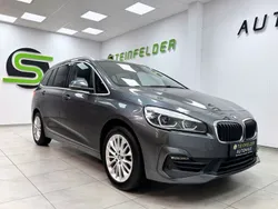 Grau Gebraucht 2019 BMW 218 Gran Tourer Advantage Van / Kleinbus | 18.990 € (Teuer)