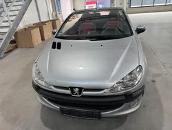 Silber Gebraucht 2001 Peugeot 206 CC Cabrio | 1.799 € (Fairer Preis)