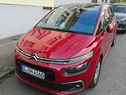 Rot Gebraucht 2019 Citroën C4 SpaceTourer Van / Kleinbus | 13.490 € (Fairer Preis)