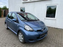 Blau Gebraucht 2009 Toyota Aygo Cool Kleinwagen | 1.200 € (Guter Preis)