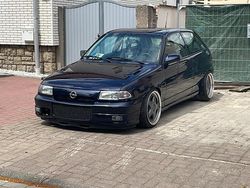 Blau Gebraucht 1994 Opel Astra Limousine | 17.800 €