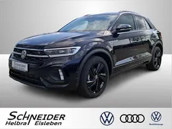 Deep black perleffekt (metallic) Gebraucht 2024 VW T-Roc R-line SUV | 36.860 €