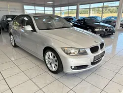 Titansilber Gebraucht 2010 BMW 320 Limousine | 11.990 €