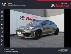 Silber Gebraucht 2024 Toyota Yaris Limousine | 49.890 € (Fairer Preis)