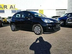 Schwarz (metallic) Gebraucht 2015 Citroën C3 Kleinwagen | 2.450 € (Superpreis)