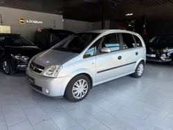 Silber Gebraucht 2004 Opel Meriva Cosmo Van / Kleinbus | 2.990 € (Fairer Preis)