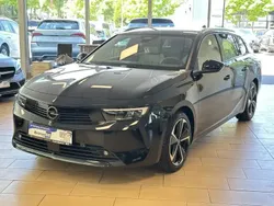 Schwarz lackierung schwarz perla nera/typ aussenverkleidun Gebraucht 2024 Opel Astra Elegance Kombi | 24.400 € (Superpreis)