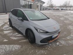 Grau Gebraucht 2023 Cupra Born Kleinwagen | 23.500 € (Guter Preis)