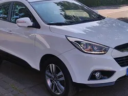 Weiß Gebraucht 2015 Hyundai Tucson SUV | 11.300 € (Fairer Preis)
