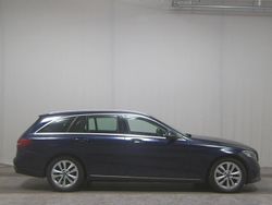 Blau Gebraucht 2020 Mercedes C300 Avantgarde Limousine | 20.780 € (Superpreis)