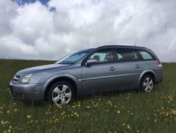 Grau Gebraucht 2005 Opel Vectra Edition Kombi | 2.600 € (Fairer Preis)