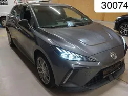 Grau Gebraucht 2023 MG MG4 EV Luxury Kleinwagen | 20.350 € (Fairer Preis)