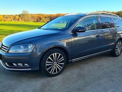 Grau Gebraucht 2011 VW Passat Highline Kombi | 10.490 € (Teuer)