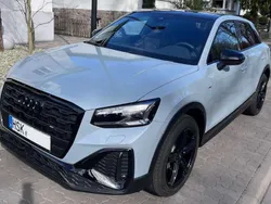 Grau Gebraucht 2024 Audi Q2 S-Line SUV | 42.100 € (Teuer)