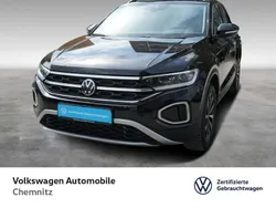 Deep black perleffekt Gebraucht 2024 VW T-Roc Style SUV | 29.630 € (Fairer Preis)