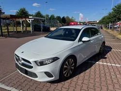 Weiß Gebraucht 2021 Mercedes A180 Limousine | 19.850 € (Superpreis)