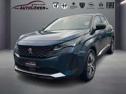 Blau Gebraucht 2021 Peugeot 3008 SUV | 24.000 € (Fairer Preis)