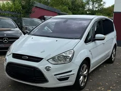 Weiß Gebraucht 2010 Ford S-MAX Titanium Van / Kleinbus | 2.980 € (Teuer)