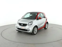 Silber Gebraucht 2016 Smart ForTwo Coupé Basis Kleinwagen | 13.410 € (Fairer Preis)