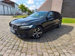 Schwarz Gebraucht 2021 Volvo V60 R-Design Kombi | 29.650 € (Superpreis)