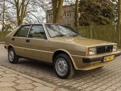 Gold Gebraucht 1986 Lancia Delta Kleinwagen | 6.900 €