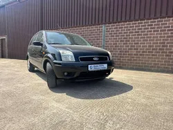 Pantherschwarz metallic Gebraucht 2003 Ford Fusion Kleinwagen | 2.999 € (Etwas zu teuer)