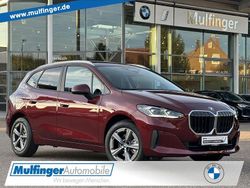 Rot Gebraucht 2024 BMW 220 Sport Line Van / Kleinbus | 30.880 € (Fairer Preis)