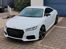 Weiß Gebraucht 2016 Audi TTS S-Line Coupé | 21.950 €