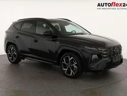 Abbys black metallic Neu 2025 Hyundai Tucson N Line SUV | 36.245 € (Fairer Preis)
