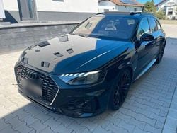 Schwarz Gebraucht 2022 Audi RS4 Comfort Kombi | 53.829 €