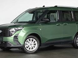 Grün Gebraucht 2024 Ford Tourneo Courier Titanium Van / Kleinbus | 26.950 € (Fairer Preis)