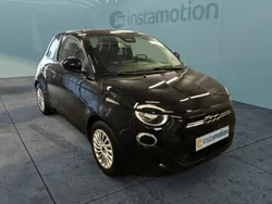 Schwarz Gebraucht 2021 Fiat 500e Action Limousine | 12.490 € (Fairer Preis)
