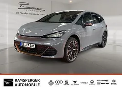 Grau (vapor grey) Gebraucht 2024 Cupra Born Kleinwagen | 42.940 €