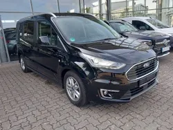 Schwarz Gebraucht 2019 Ford Grand Tourneo Connect Van / Kleinbus | 23.390 € (Etwas zu teuer)