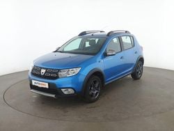 Blau Gebraucht 2017 Dacia Sandero Celebration Limousine | 10.930 € (Etwas zu teuer)